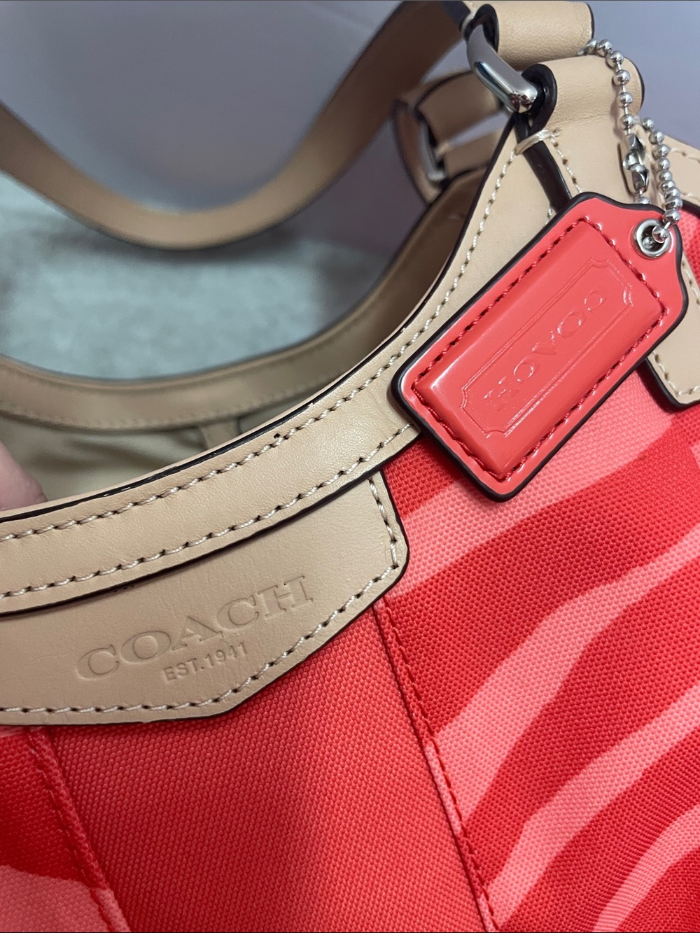 NWT Coach Zebra Print ‘Devin’ Signature Stripe Shoulder Bag - Picture 8 of 14